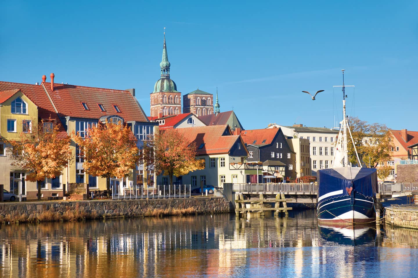 Stralsund – Blick auf die Kanäle von Stralsund