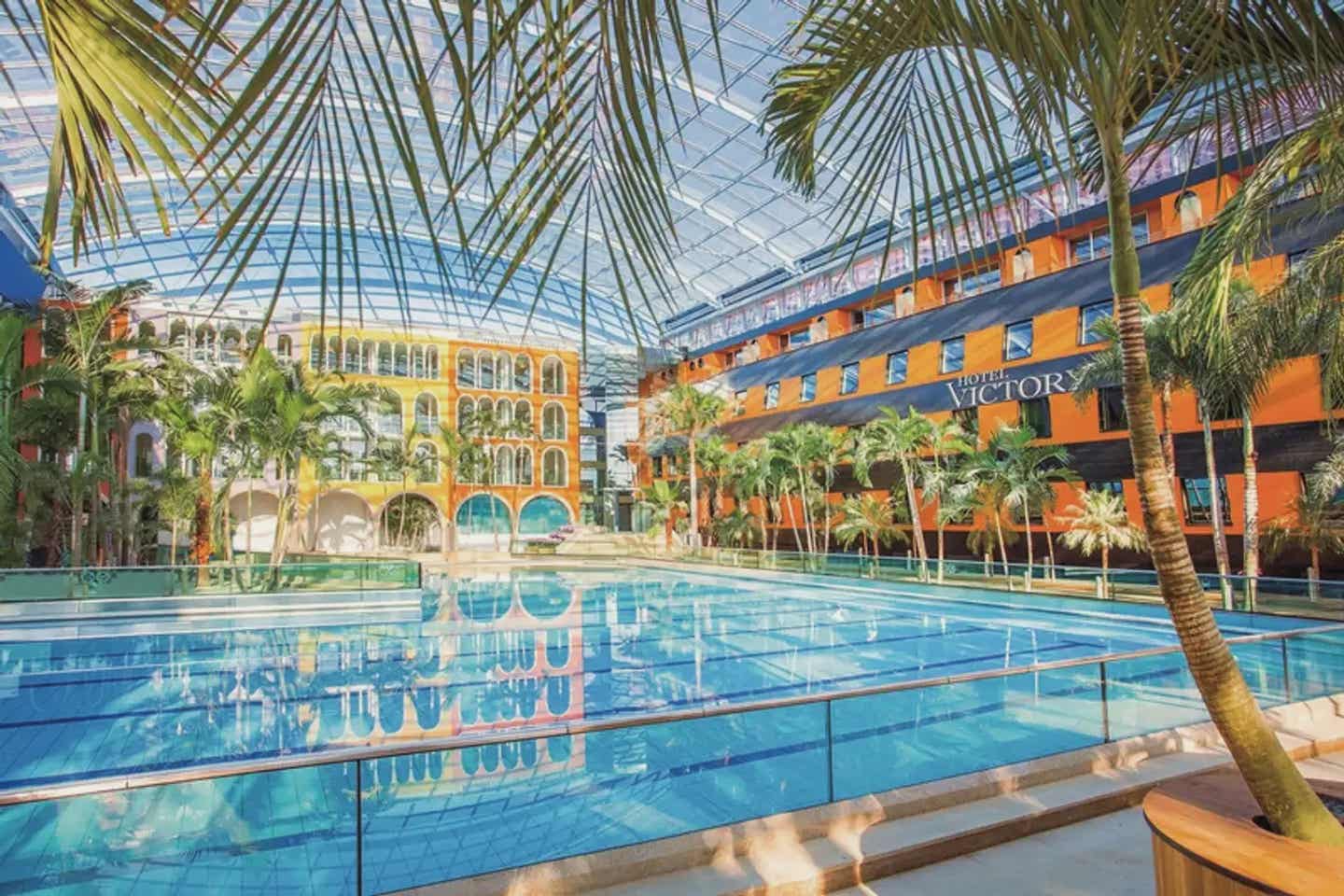 Hotels mit Wasserpark: die Therme Erding in Deutschland