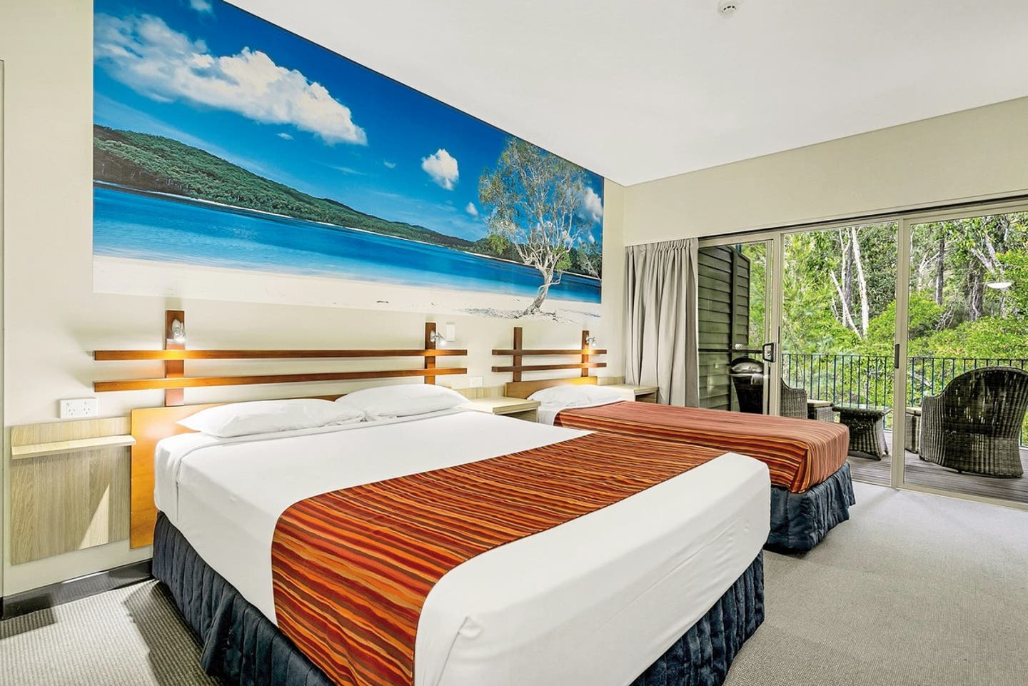 Wohnbeispiel Wallum Resort Hotel Room