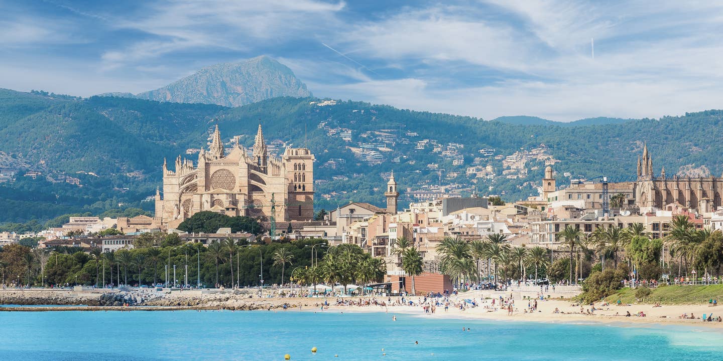 Playa de Palma Urlaub: Blick auf die Hauptstadt Mallorcas 