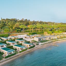 Italy-Gardasee-Sentido-Desenzano-Garda-1406276-drone-c10-DJI_20240907072855_0567.jpg