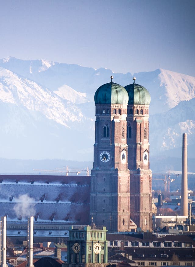 Winter in München Winter In The City - Städtereisen im Winter München Stadt Frauenkirche