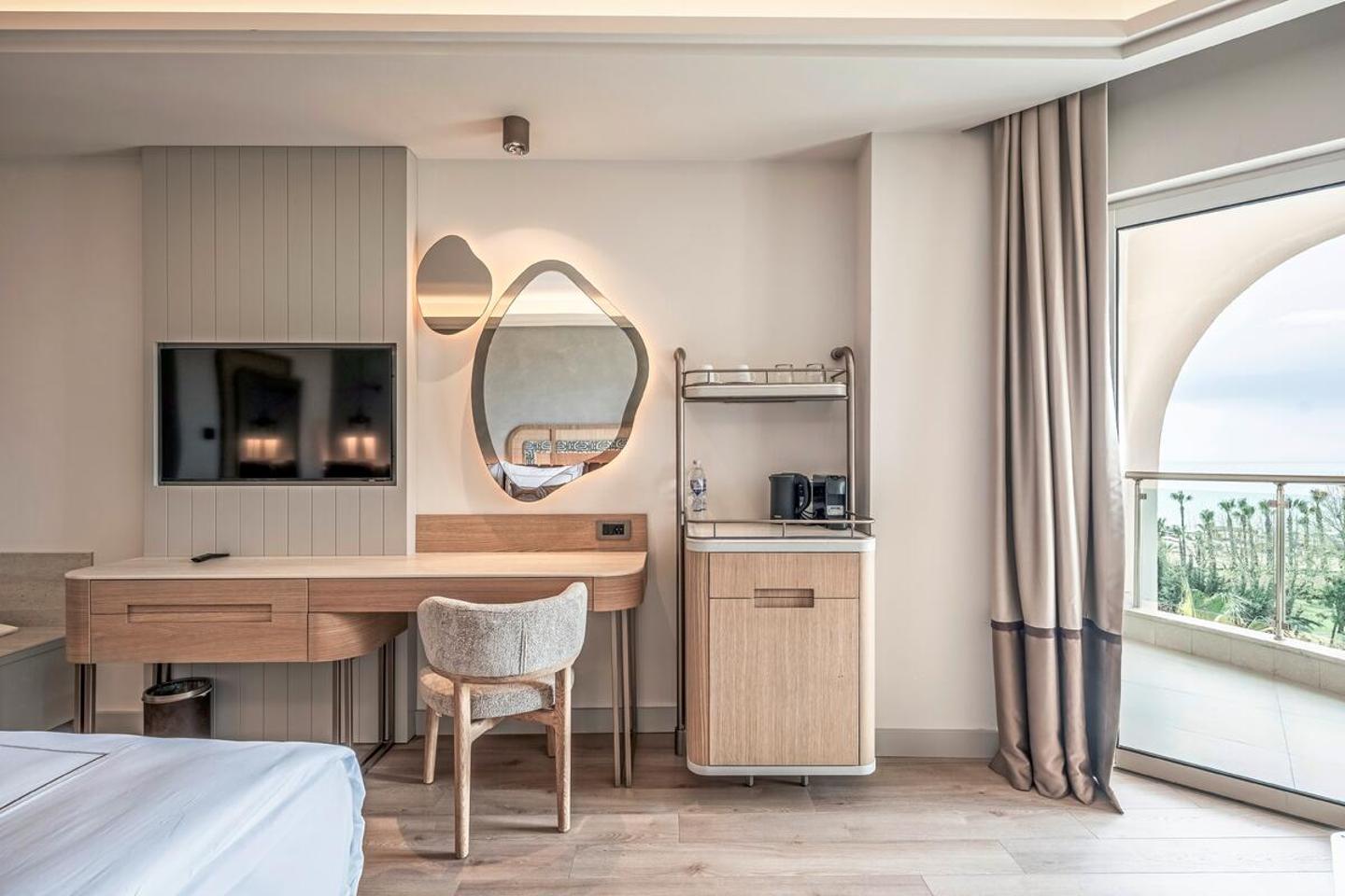 Wohnbeispiel Doppelzimmer Deluxe seitl. Meerblick
