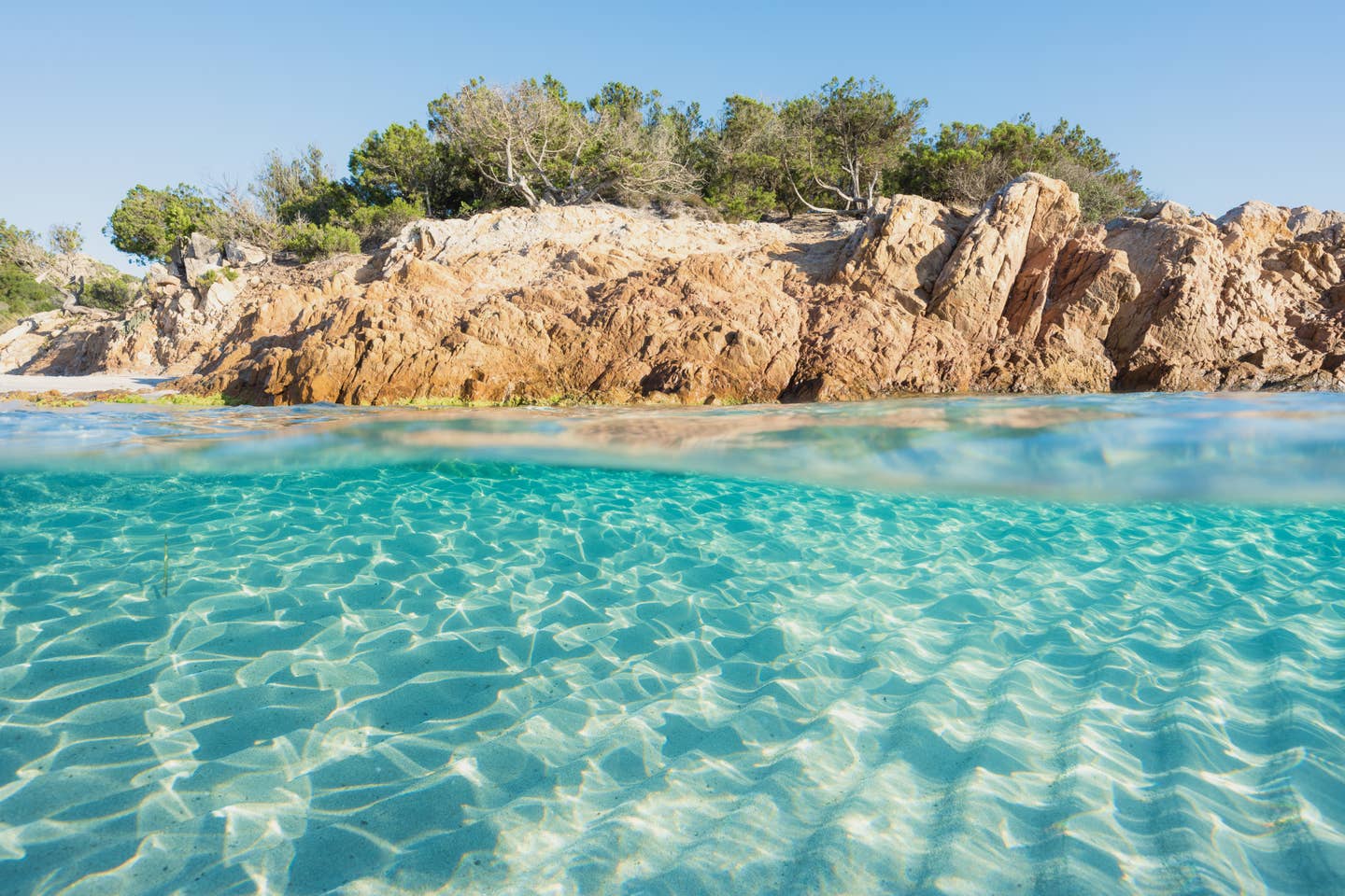 Luftaufnahme der Spiaggia del Principe, Sardinien