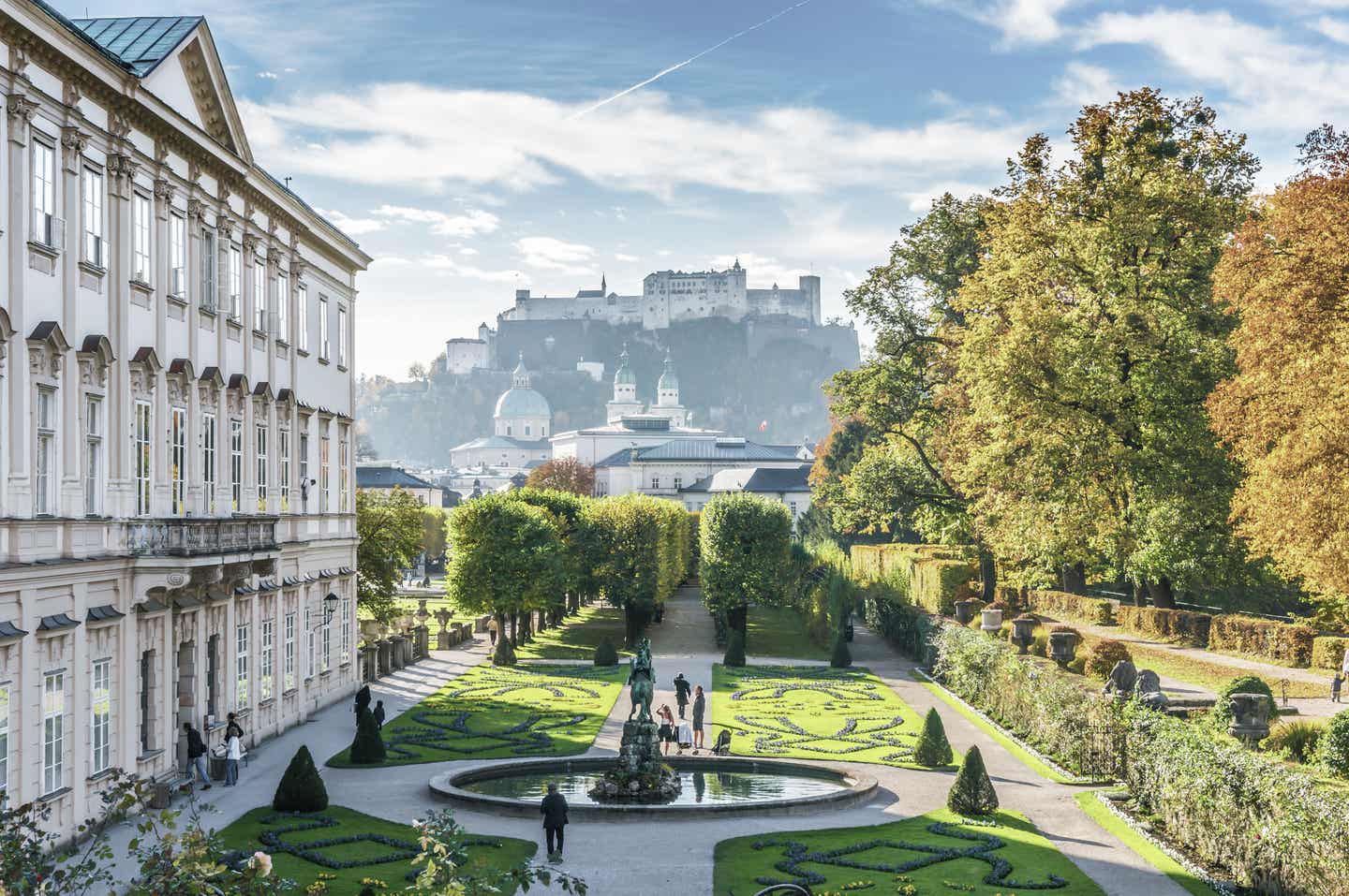 Salzburger Land Urlaub mit DERTOUR: Gärten von Schloss Mirabell, Salzburg