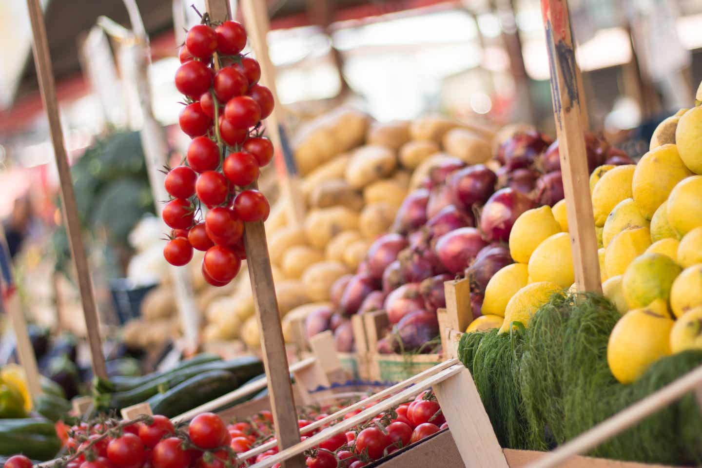 Tomaten auf dem Ballaró-Markt