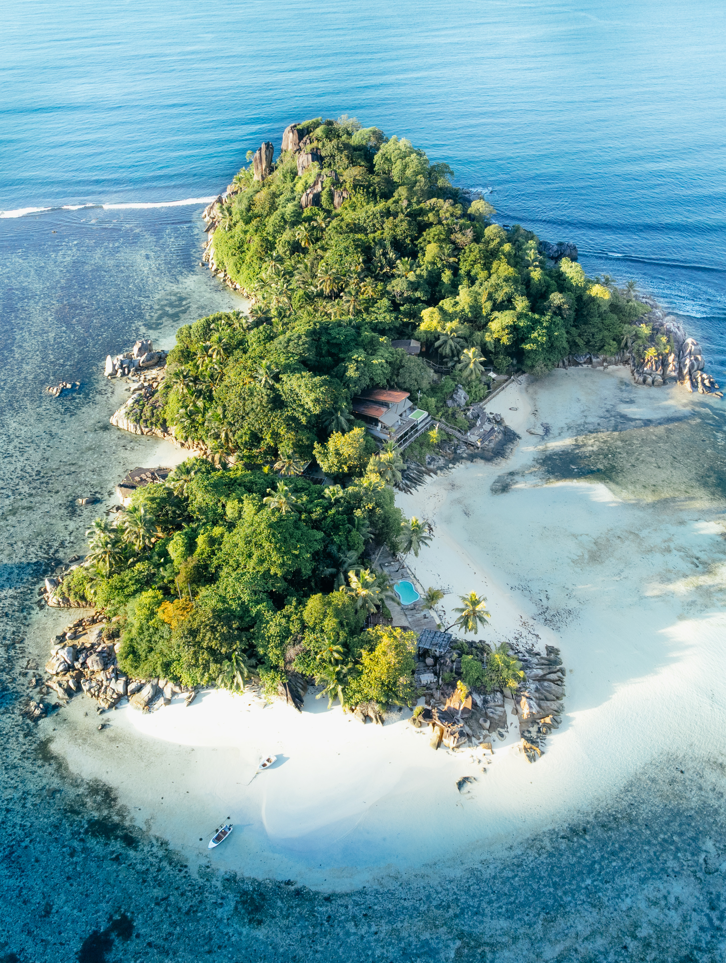 Seychellen blaues Meer Insel