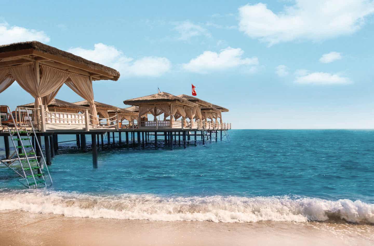 Schönste Hotels Türkei: das Maxx Royal Belek Golf Resort liegt direkt am Meer