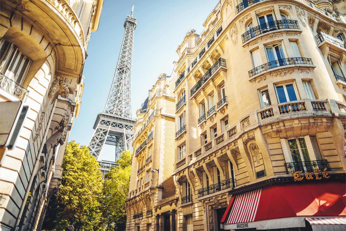 Blick auf den Eifelturm von Paris