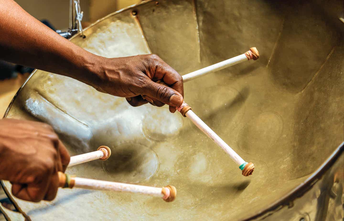 Jamaika beste Reisezeit. Steel-Drum