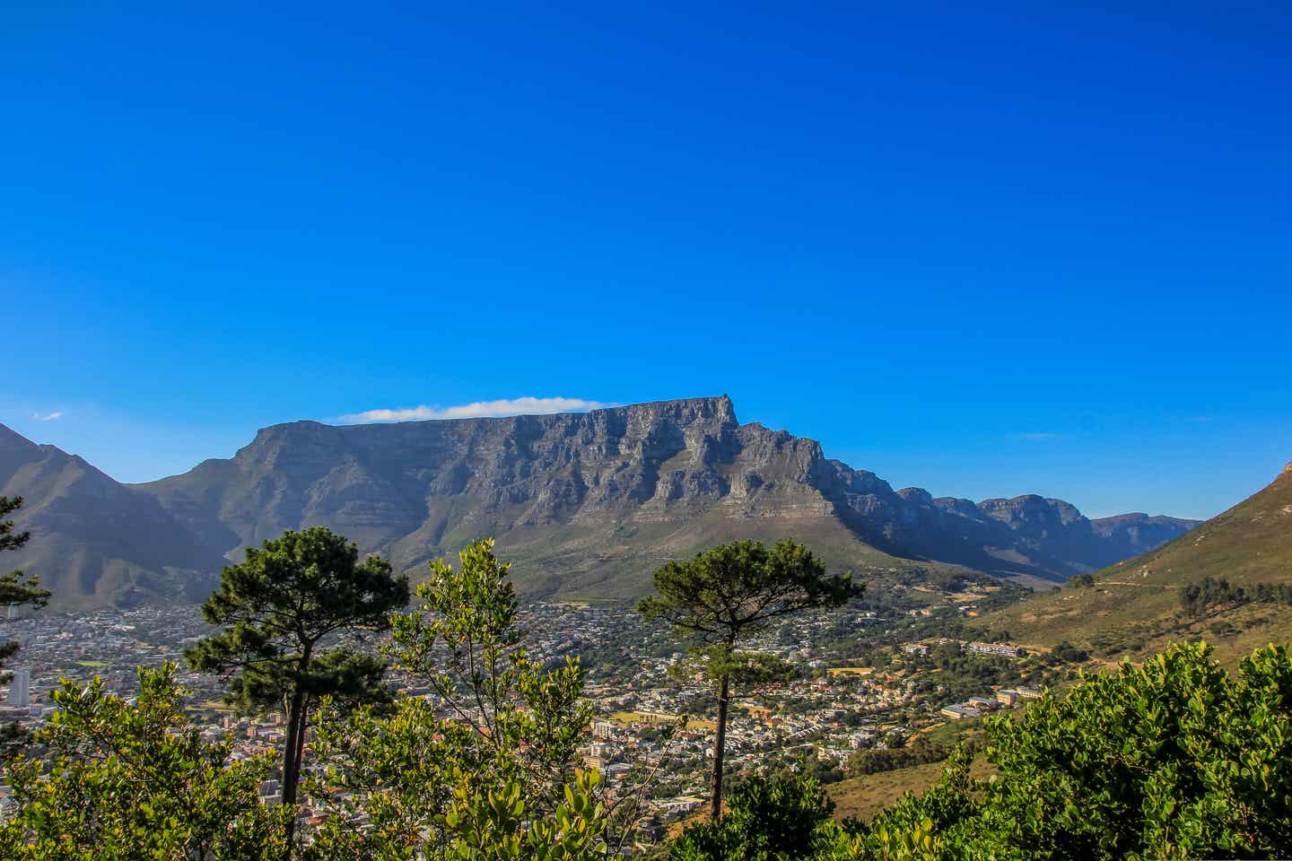 Mitarbeiter-Tipp Südafrika. Kapstadt mit Blick auf den Tafelberg.