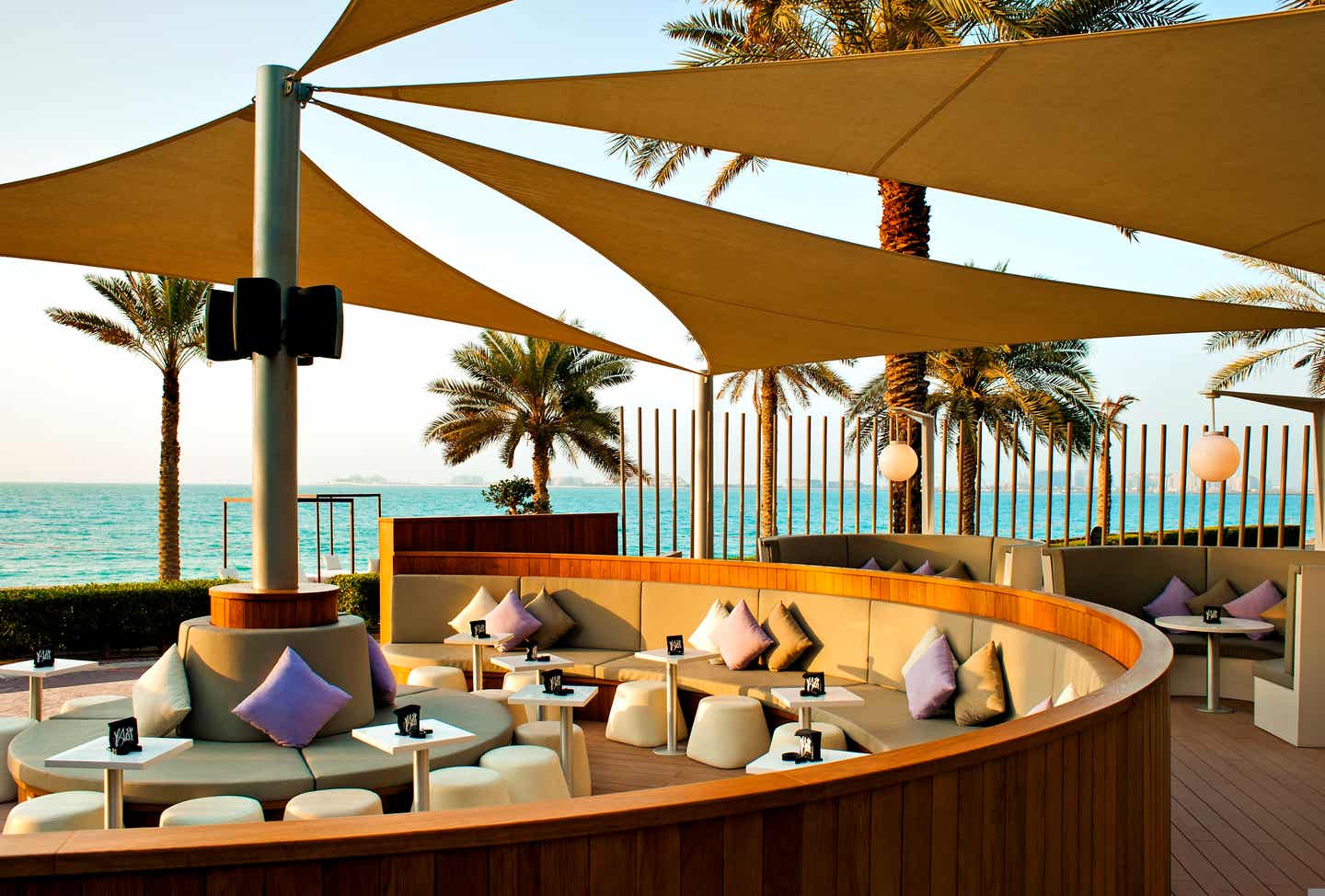 Partner Hotels Sheraton. Terrasse Sheraton Dubai.