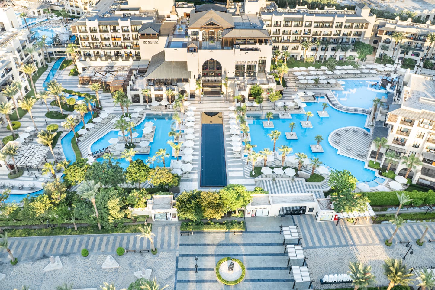 Luftbild des Hotels Steigenberger Aqua Magic