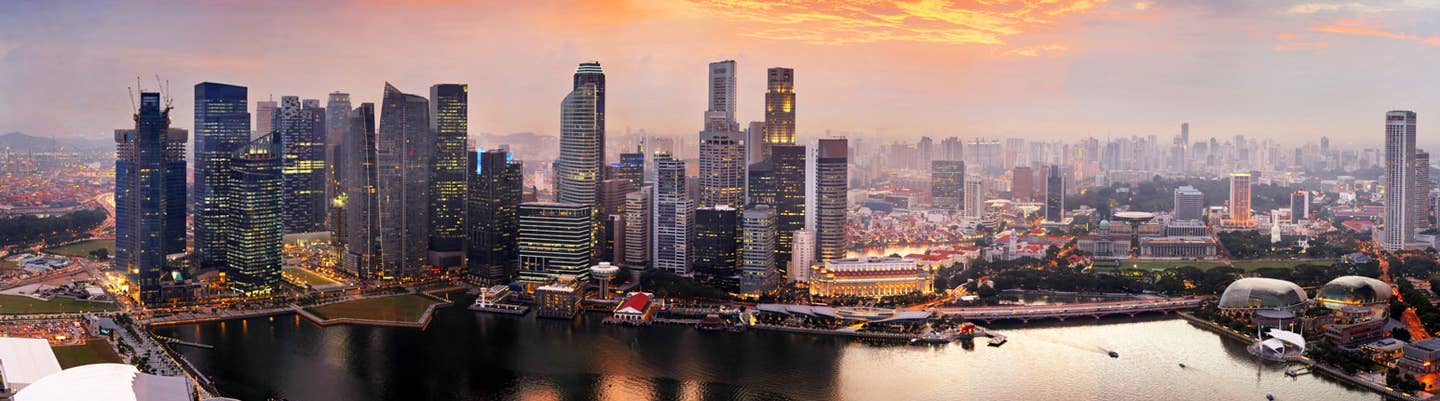 Städtereise in Asien: Blick auf die Skyline von Singapur