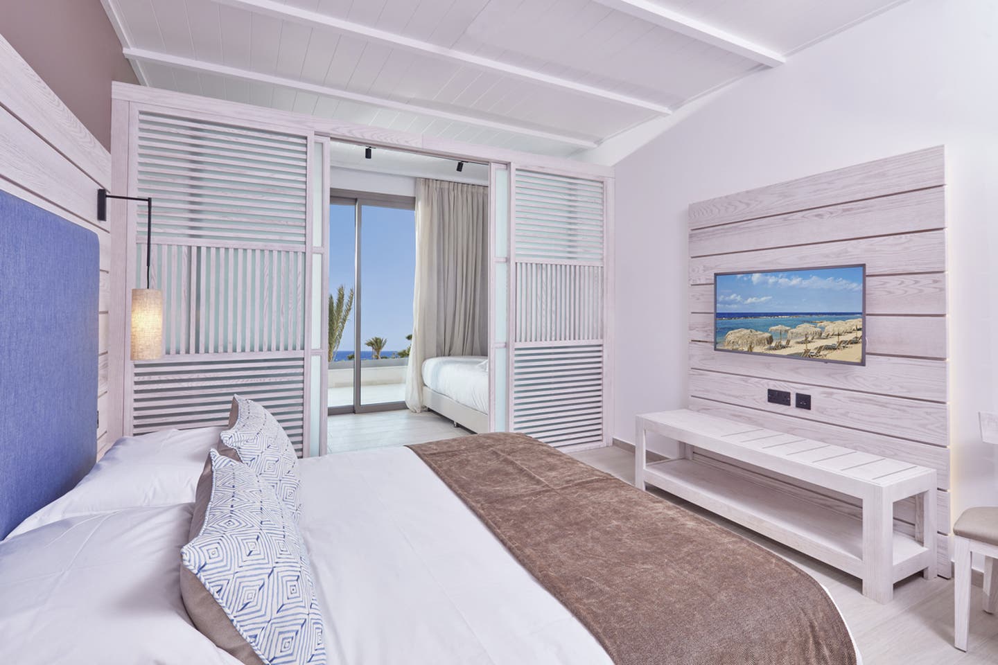 Wohnbeispiel Familienzimmer seitl. Meerblick