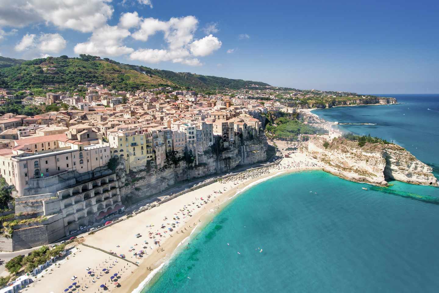 Kalabrien Hotel: Malerische Buchten im Küstenort Tropea