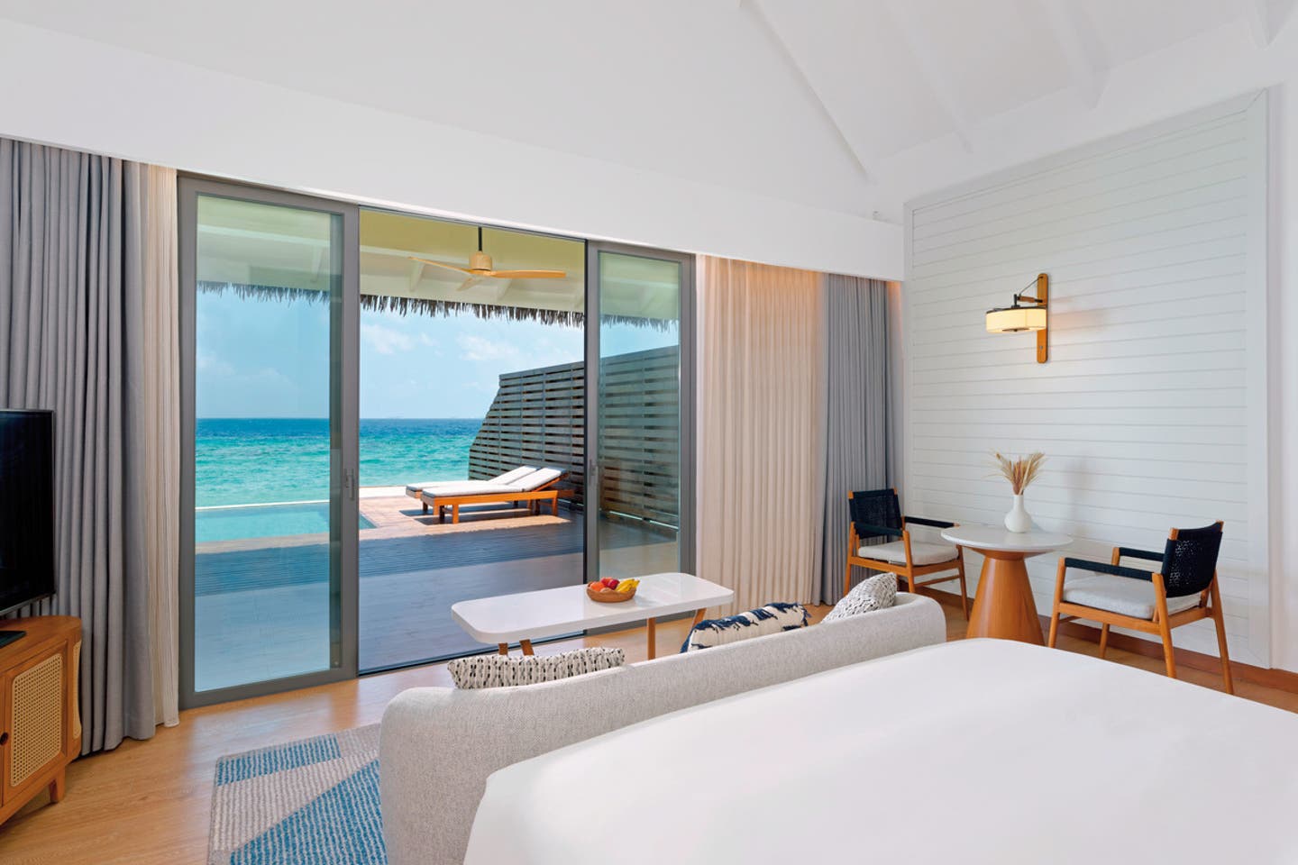 Wohnbeispiel Waterfront Pool Villa