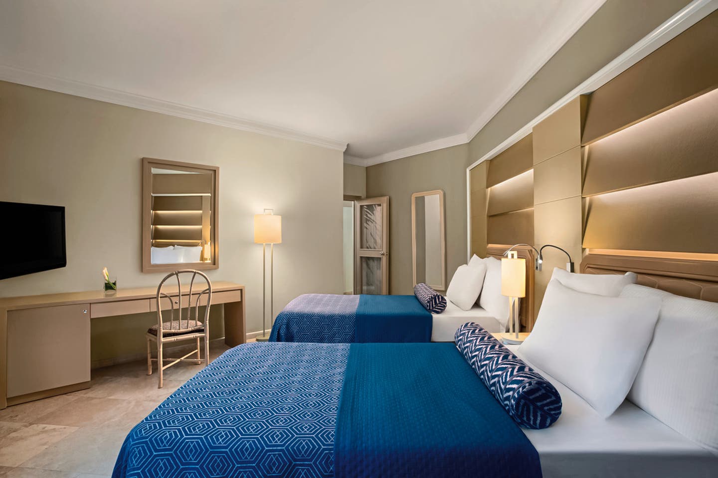 Wohnbeispiel Familienzimmer Gartenblick