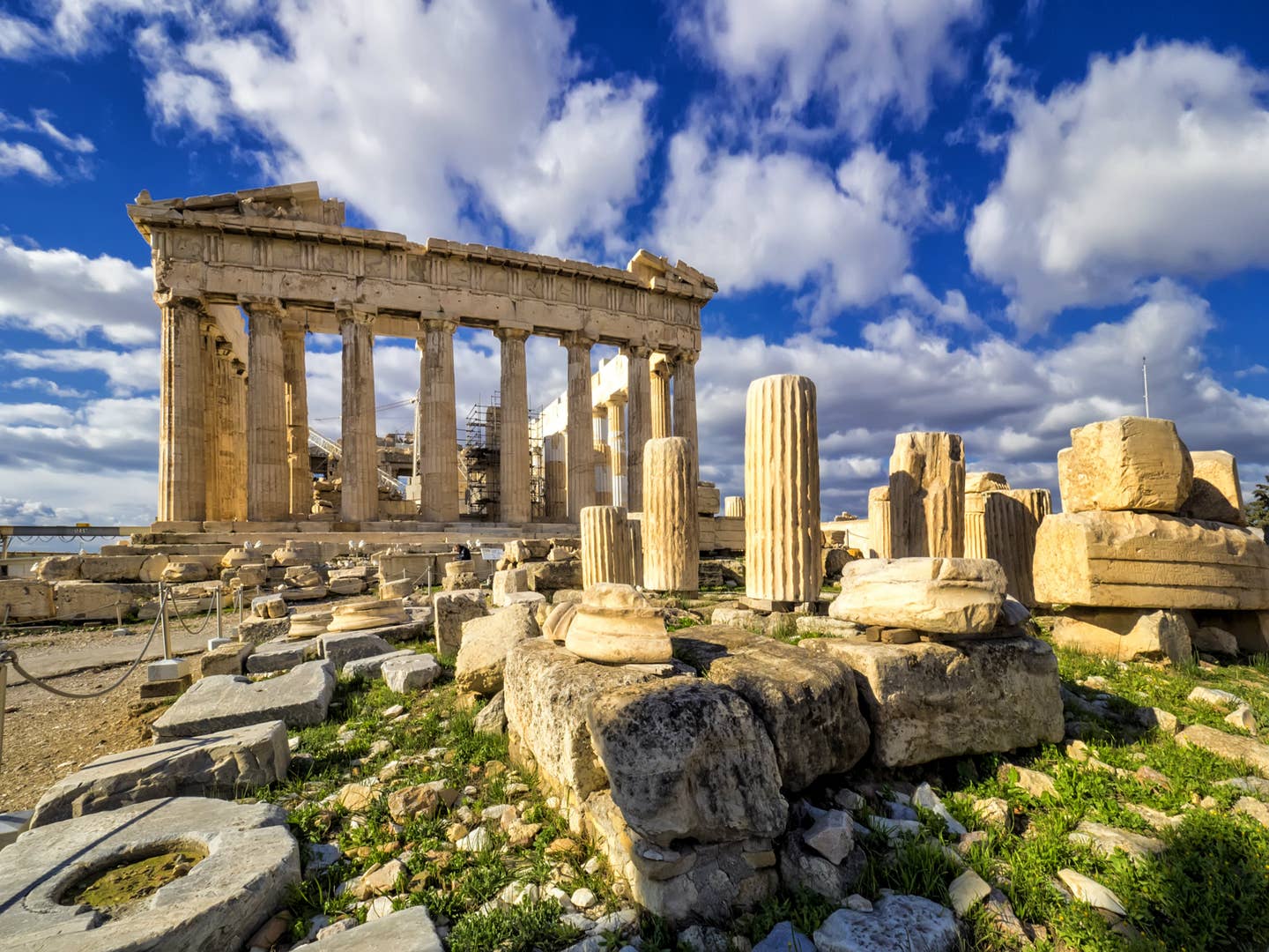 Rückblick Athen. Olympische Spiele 2004. Foto des Parthenons in Athen.