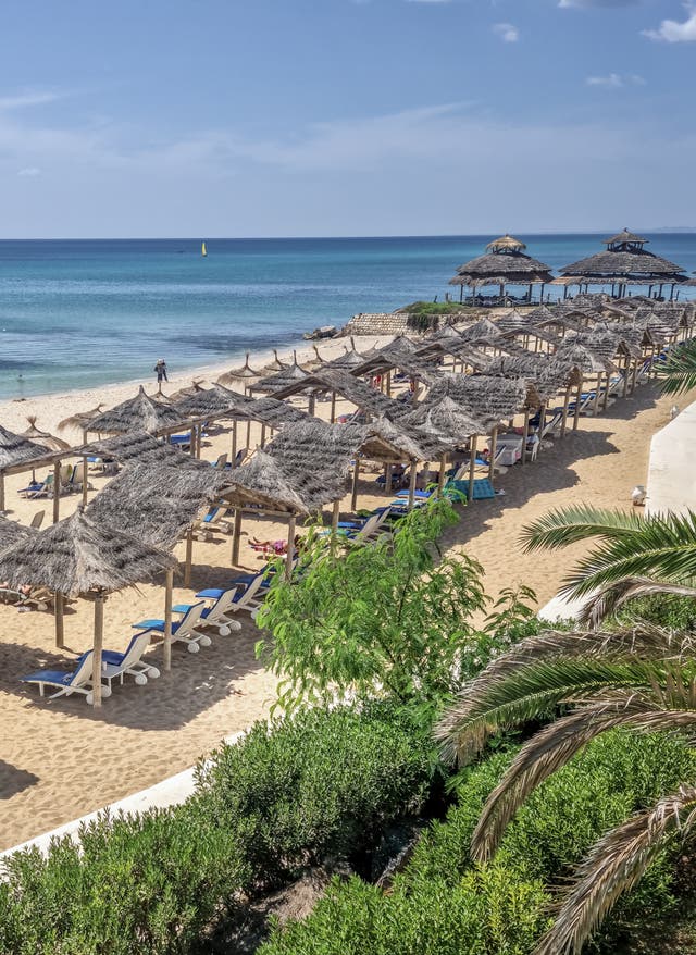 Familienurlaub Tunesien Tunesien mit Kindern am Strand von Hammamet genießen