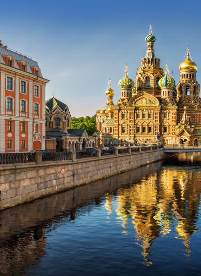 Zu den Angeboten St Petersburg Blutskirche