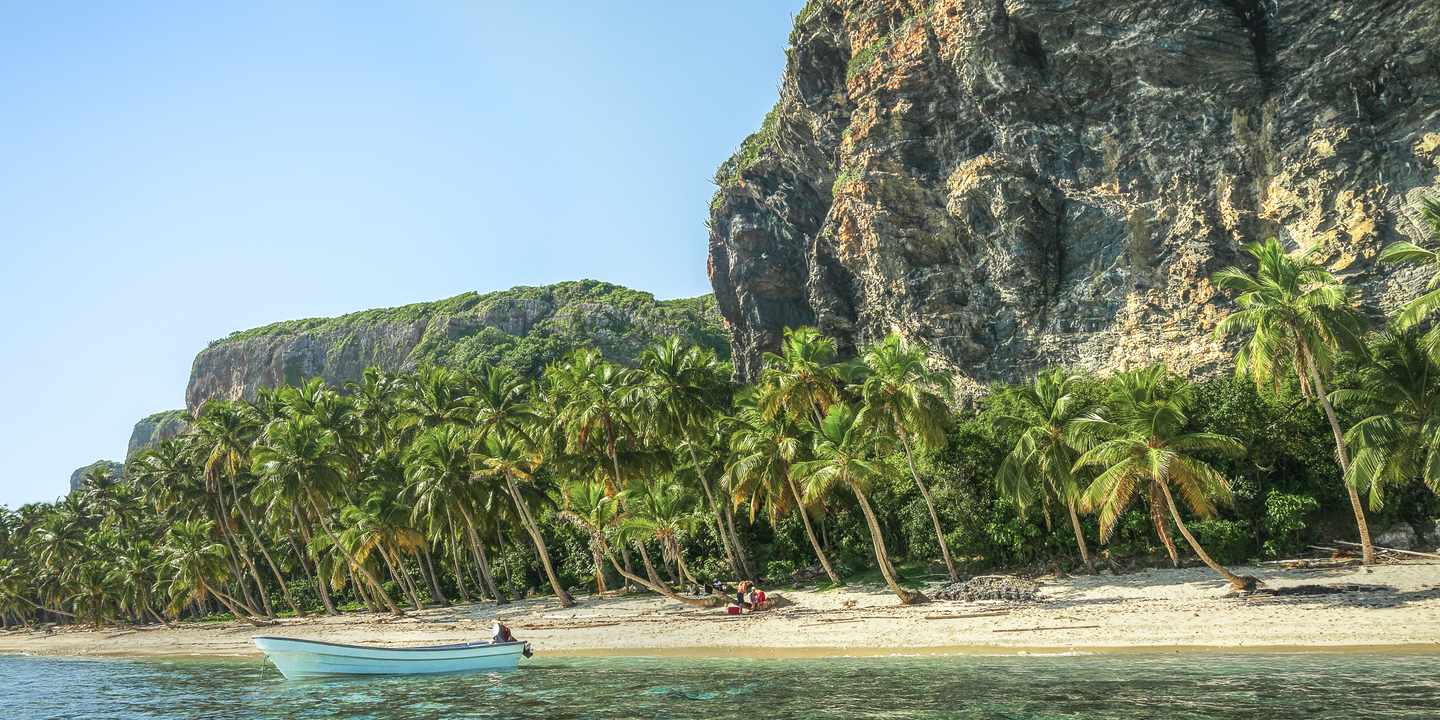 Der Strand Fronton in der Dominikanischen Republik, Karibik