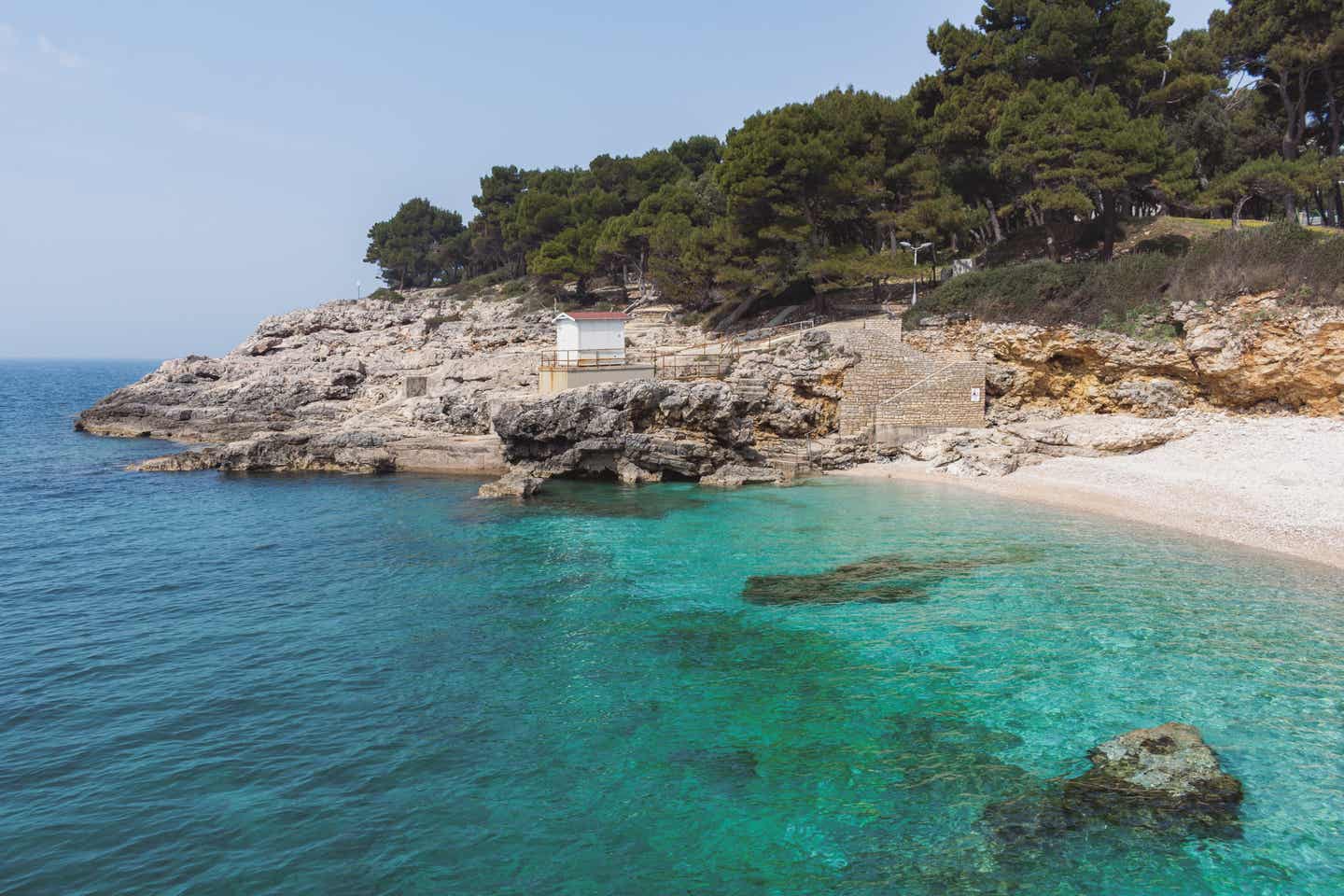 Istrien Urlaub - Strand Havajski nahe Pula, Kroatien