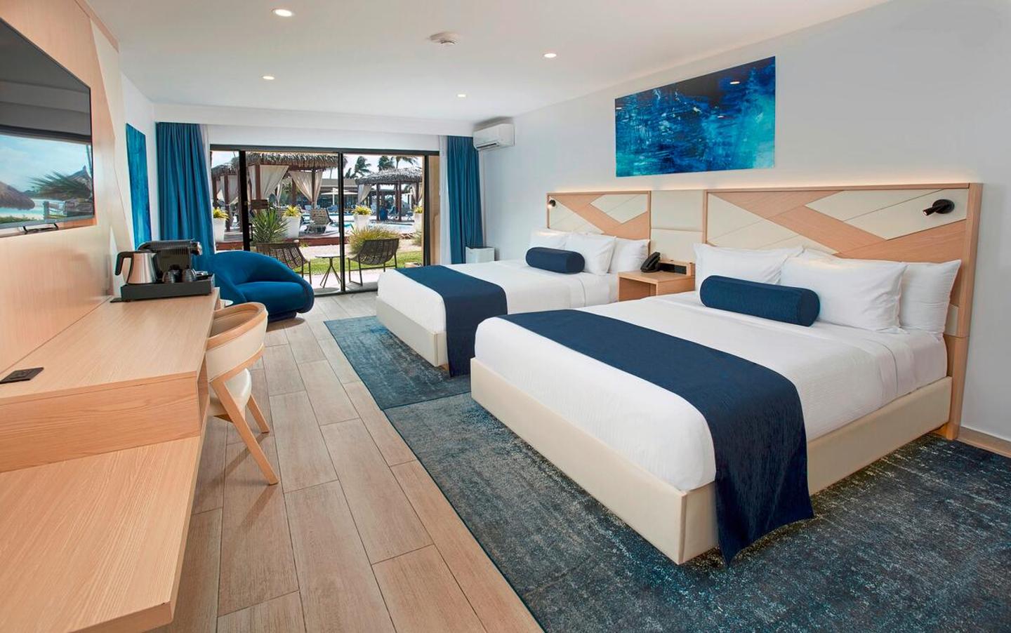Wohnbeispiel Poolview 2 Queen Beds