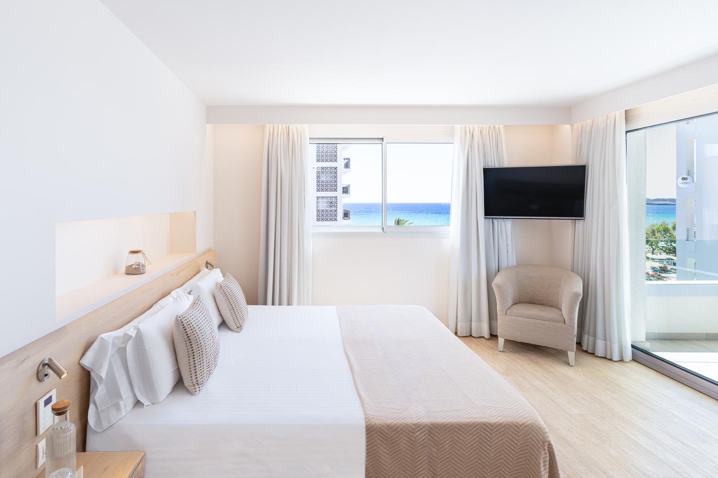Beispiel Junior Suite Lateral Sea View