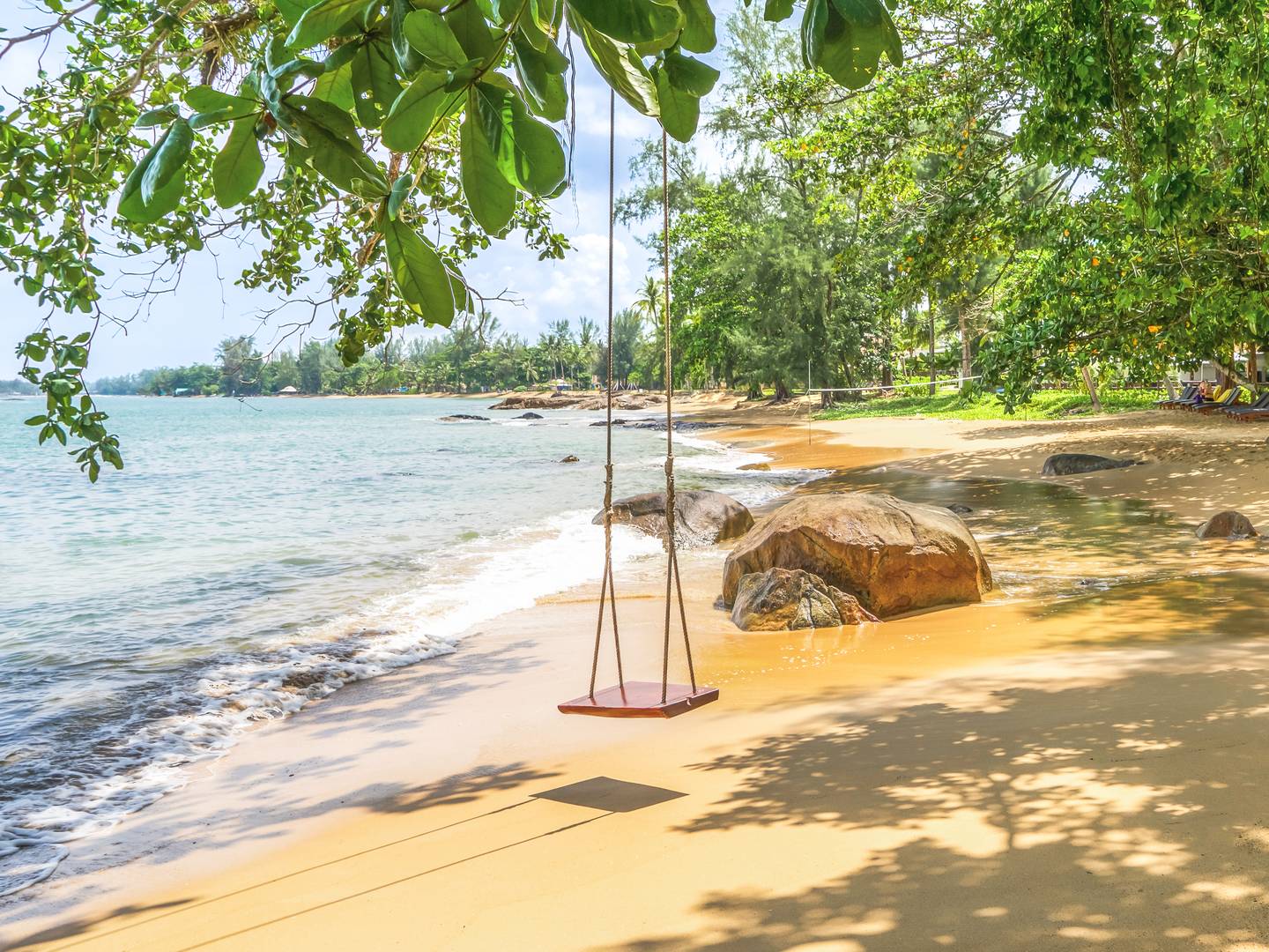 Thailands Strände laden im Sentido Khao Lak zum Schaukeln und Verweilen ein