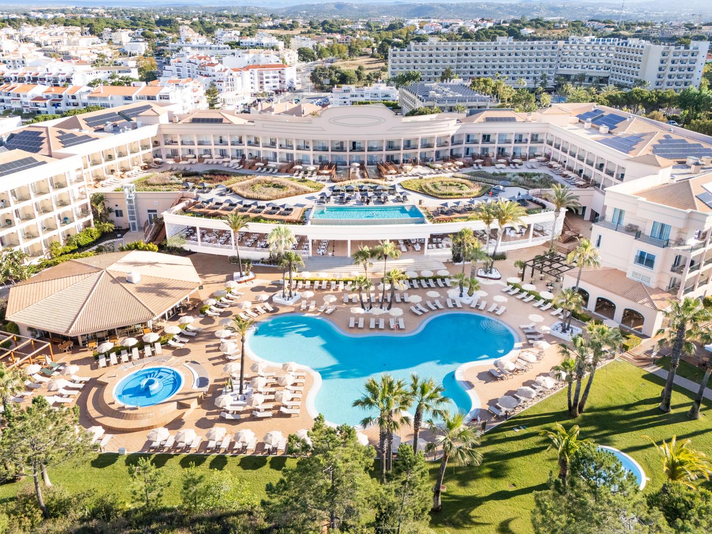 Hotelanlage Drohnenbild