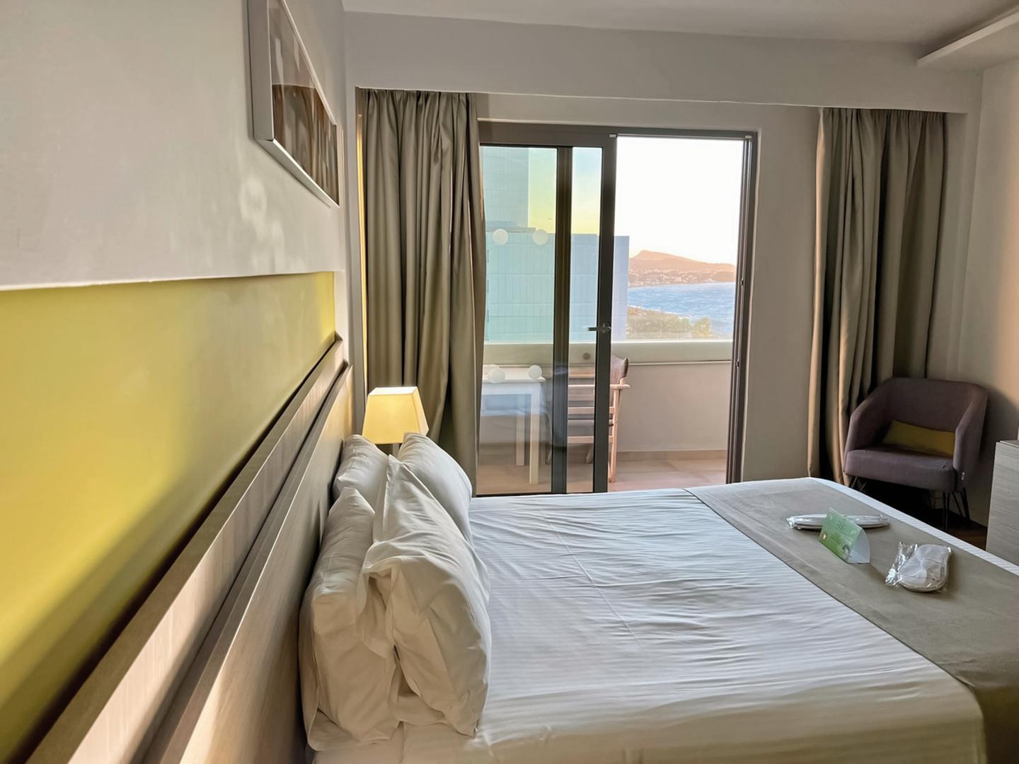 Wohnbeispiel Doppelzimmer seitl. Meerblick