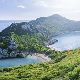 griechenland-corfu-agios-stefanos-951340386.jpg