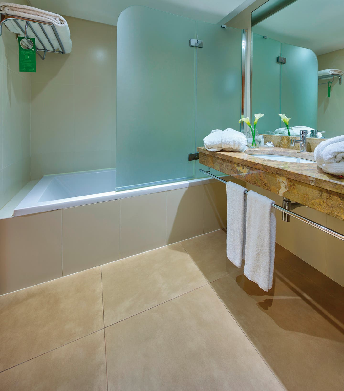 Beispiel Bad Doppelzimmer Superior