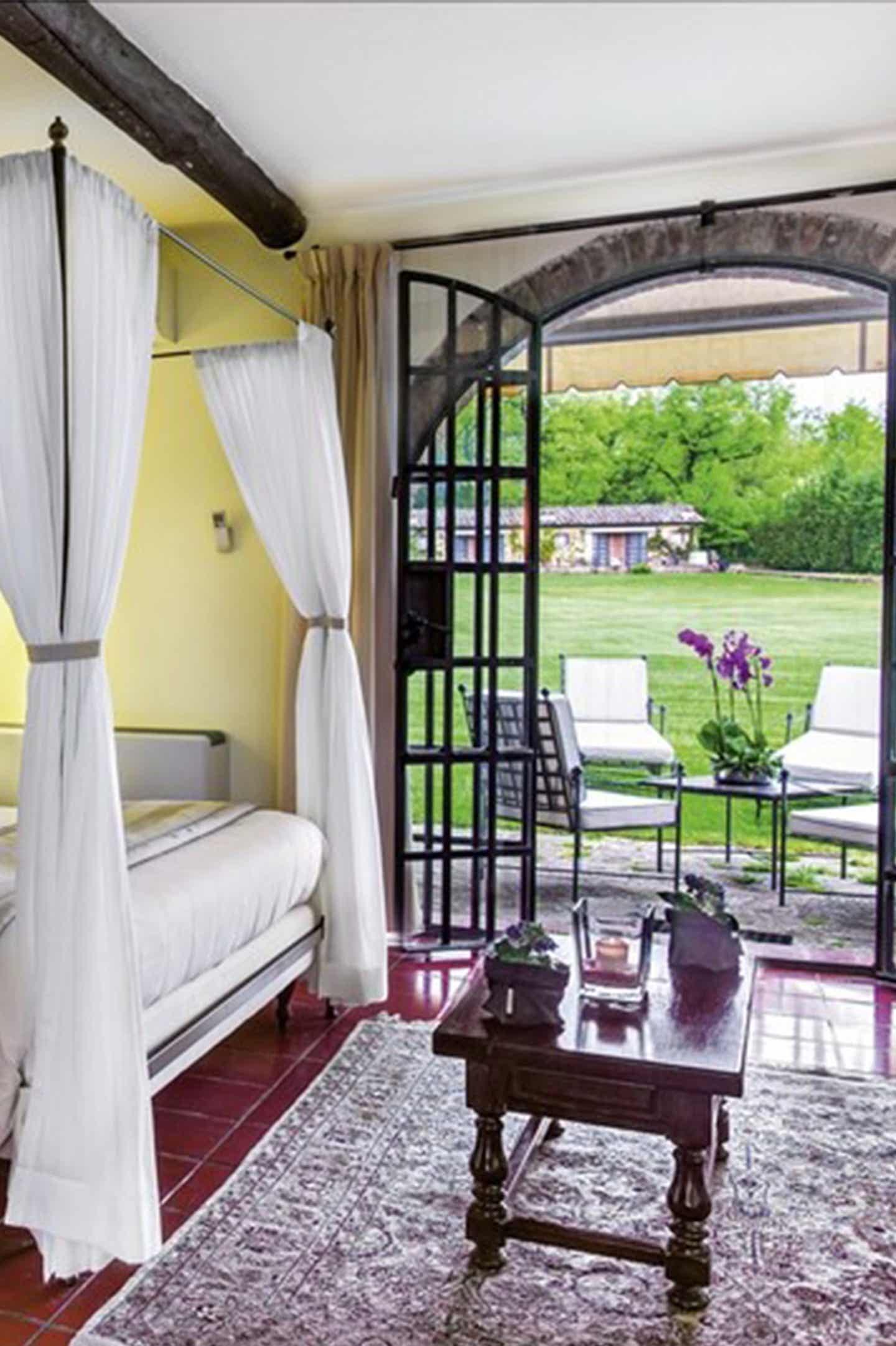 Schönste Hotels Italien Borgo San Luigi Toscana Resort Zimmer mit Terrasse