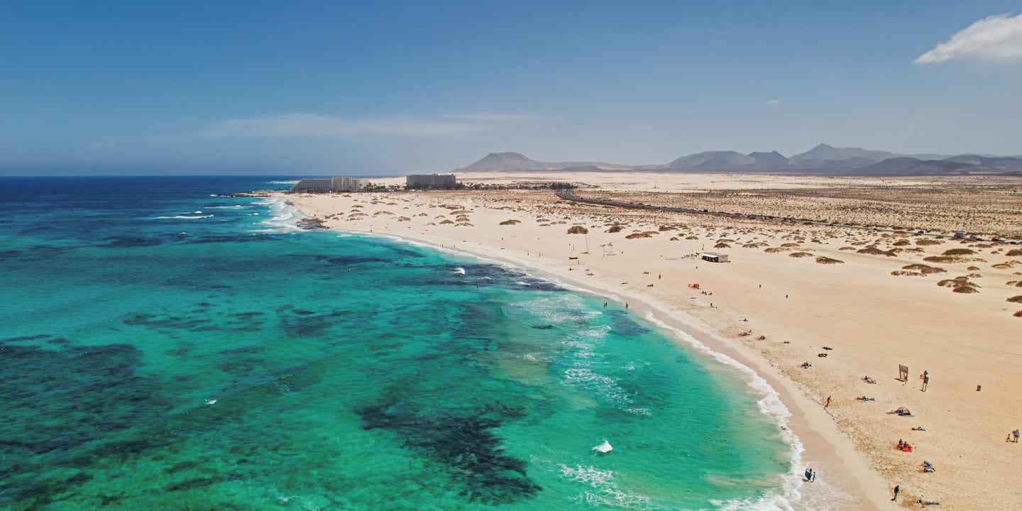 Überwintern im Ausland: an der Playa del Medano auf Lanzarote?