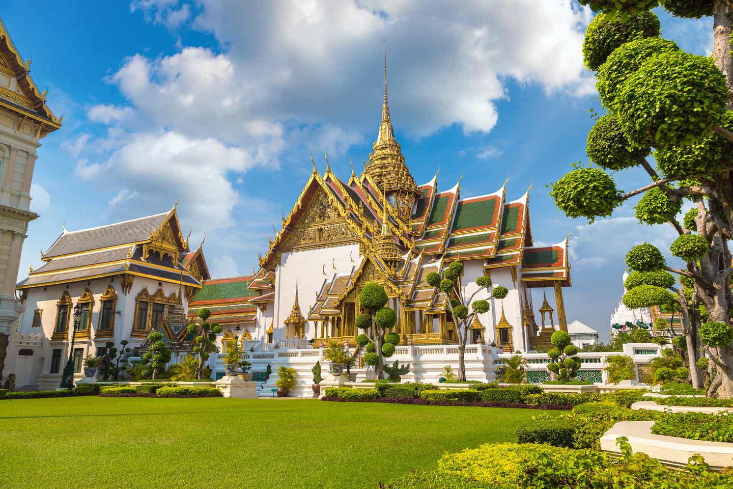 Tempel in Thailand: der große Palast Wat Phra Kaew