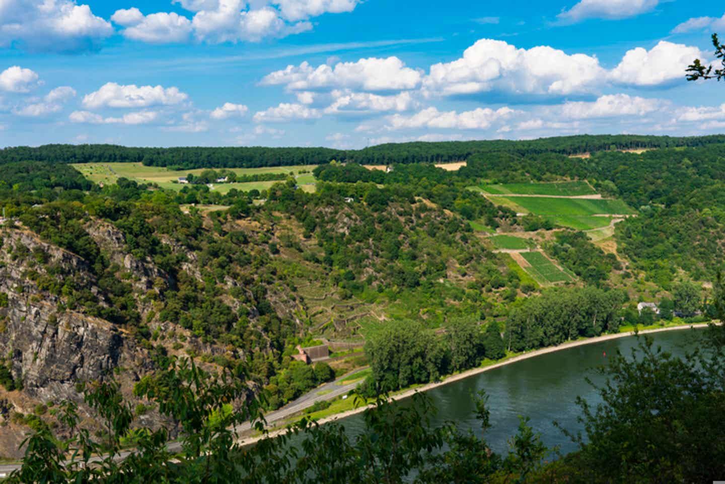 Die wohl romantischste Strecke am Rhein: das Tal der Loreley