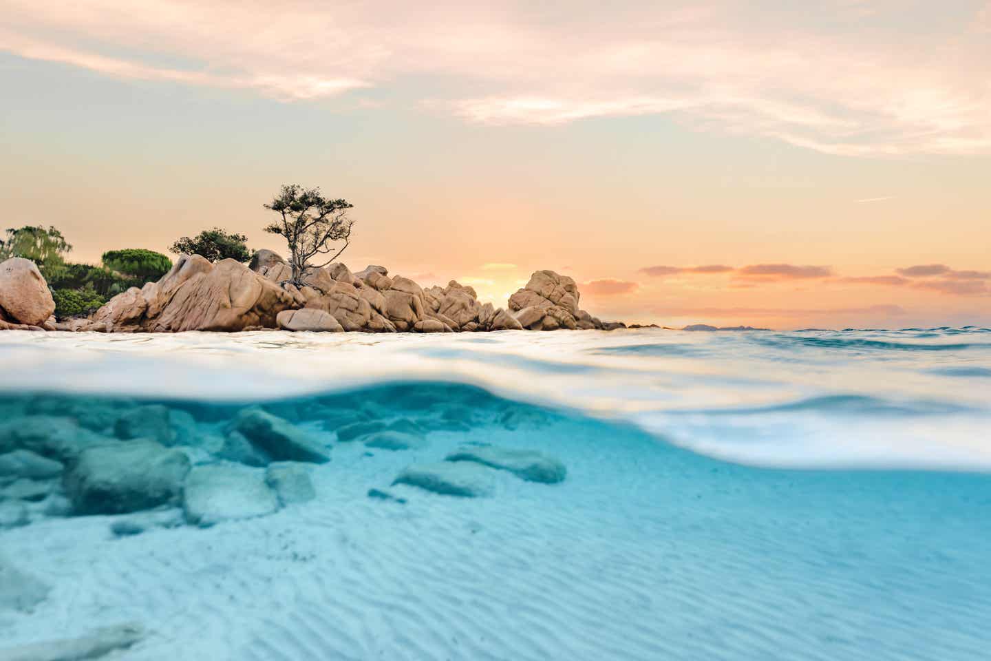 Sardiniens beste Reisezeit zum Baden: Capriccioli