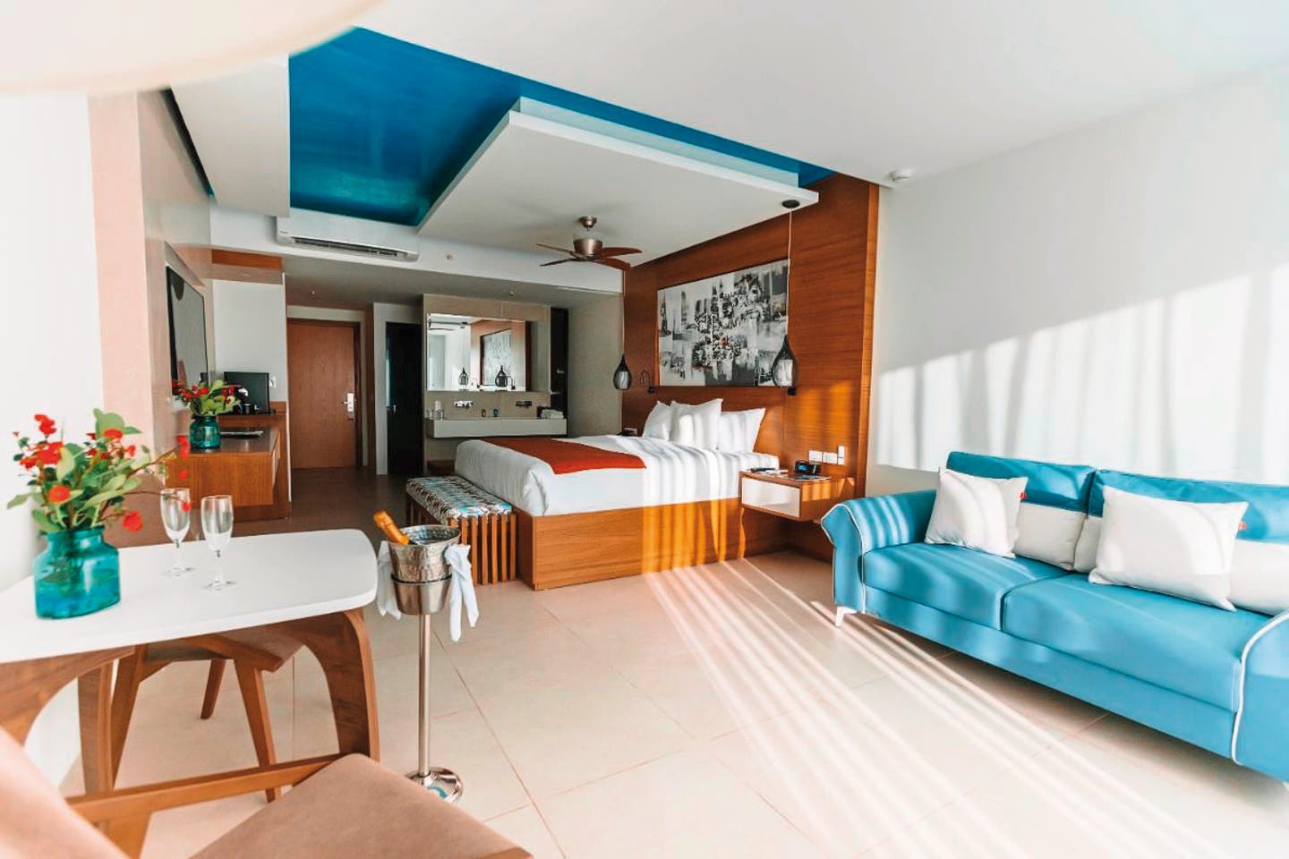 Wohnbeispiel Junior Suite Ocean Front Swim Out