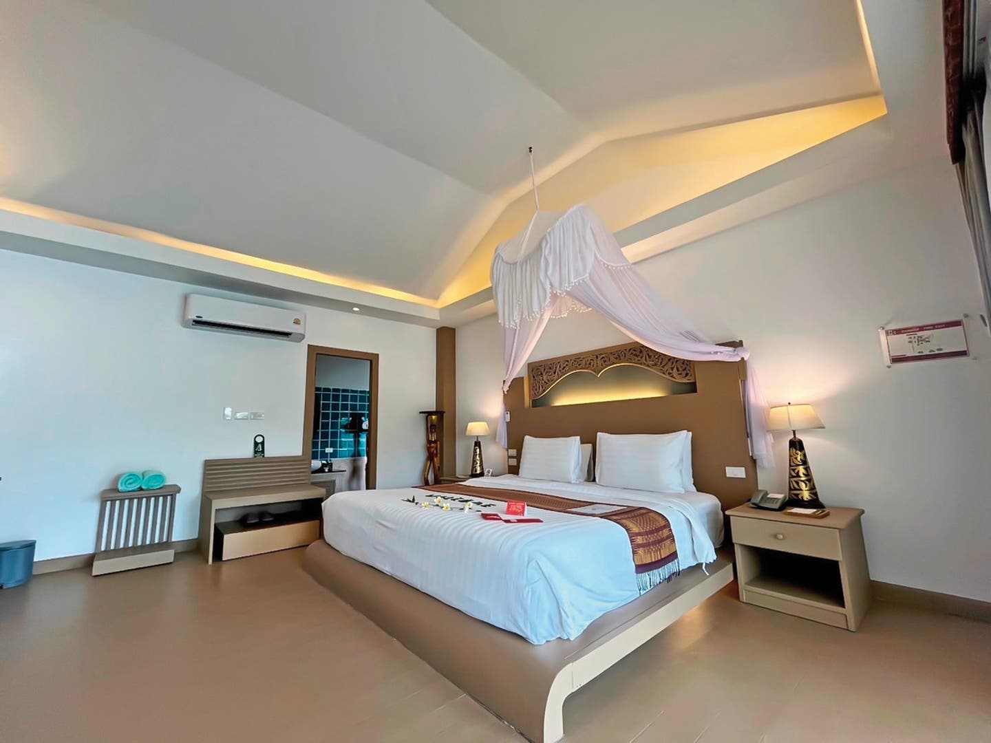 Wohnbeispiel Pool Villa