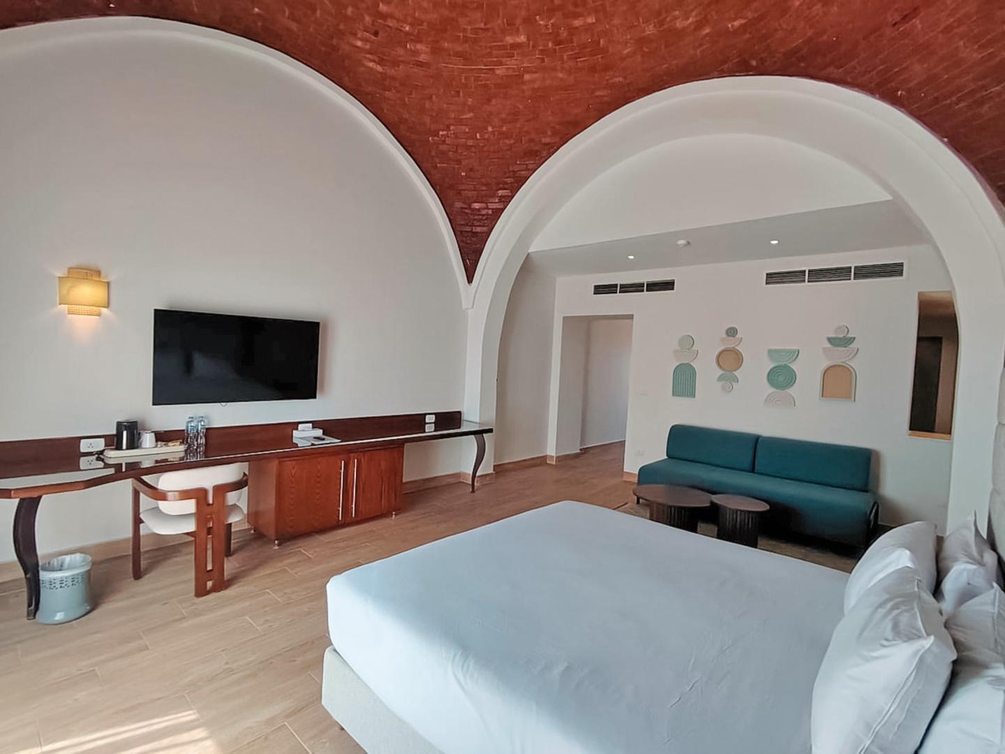 Wohnbeispiel Suite Front Sea View Room
