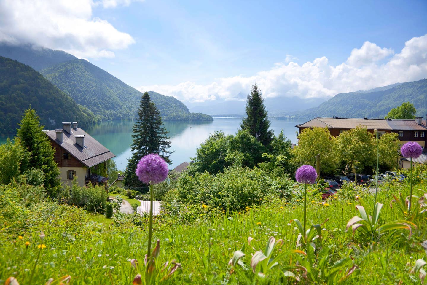 Blick auf einen Bergsee in Tirol