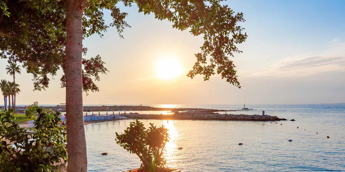 Familienurlaub in der Türkei: ein Sonnenuntergang im Süden der Türkei