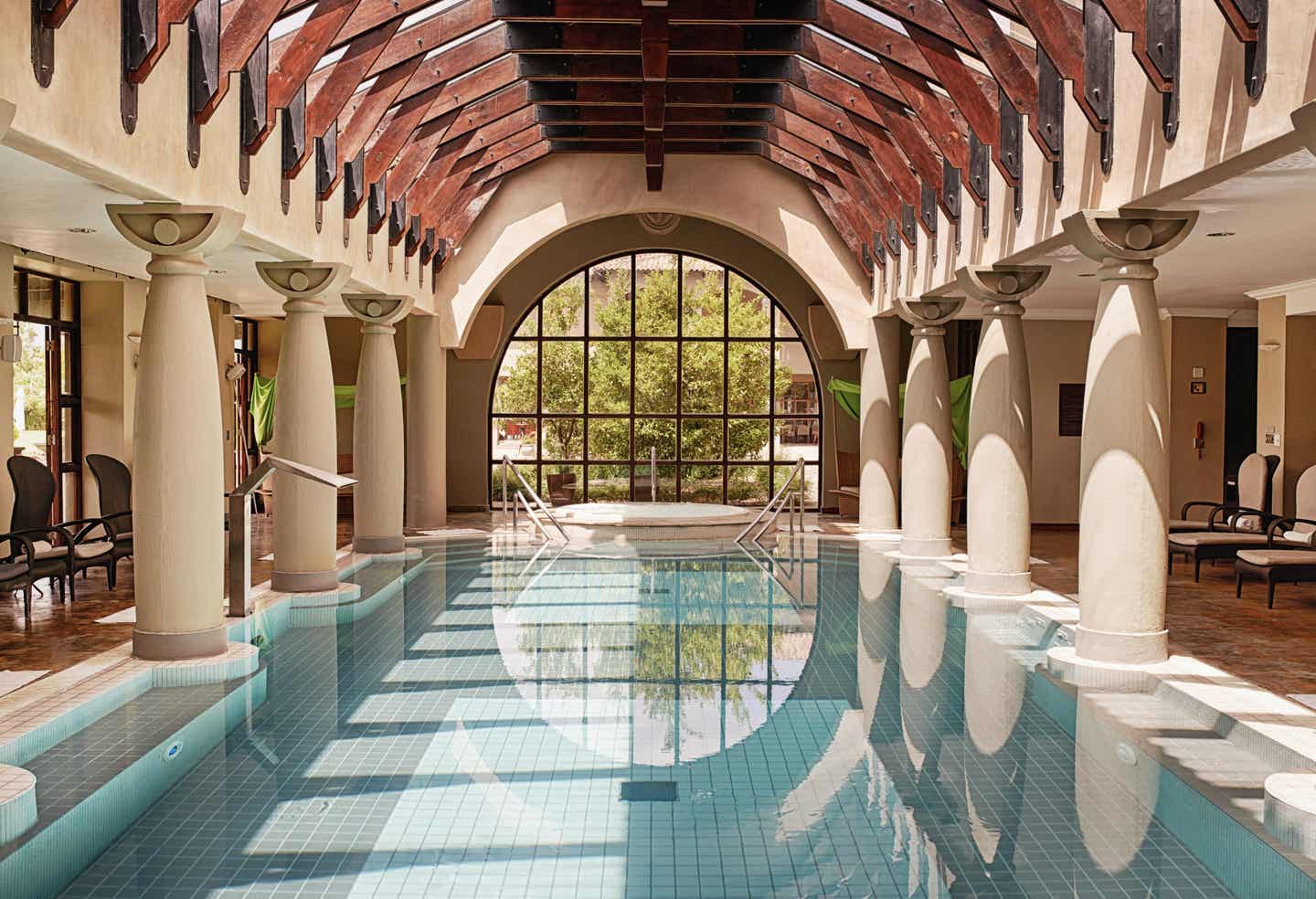 Placid Pool im Spa: Wellness deluxe