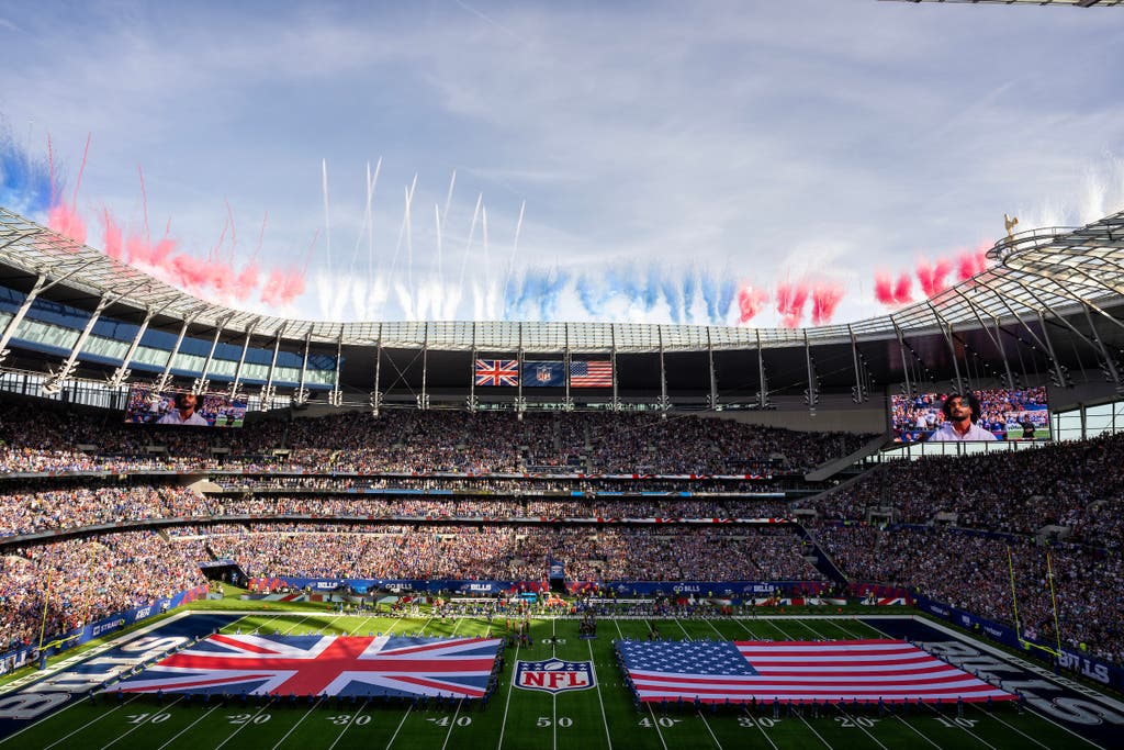 NFL London Games 2025 jetzt Football erleben DERTOUR