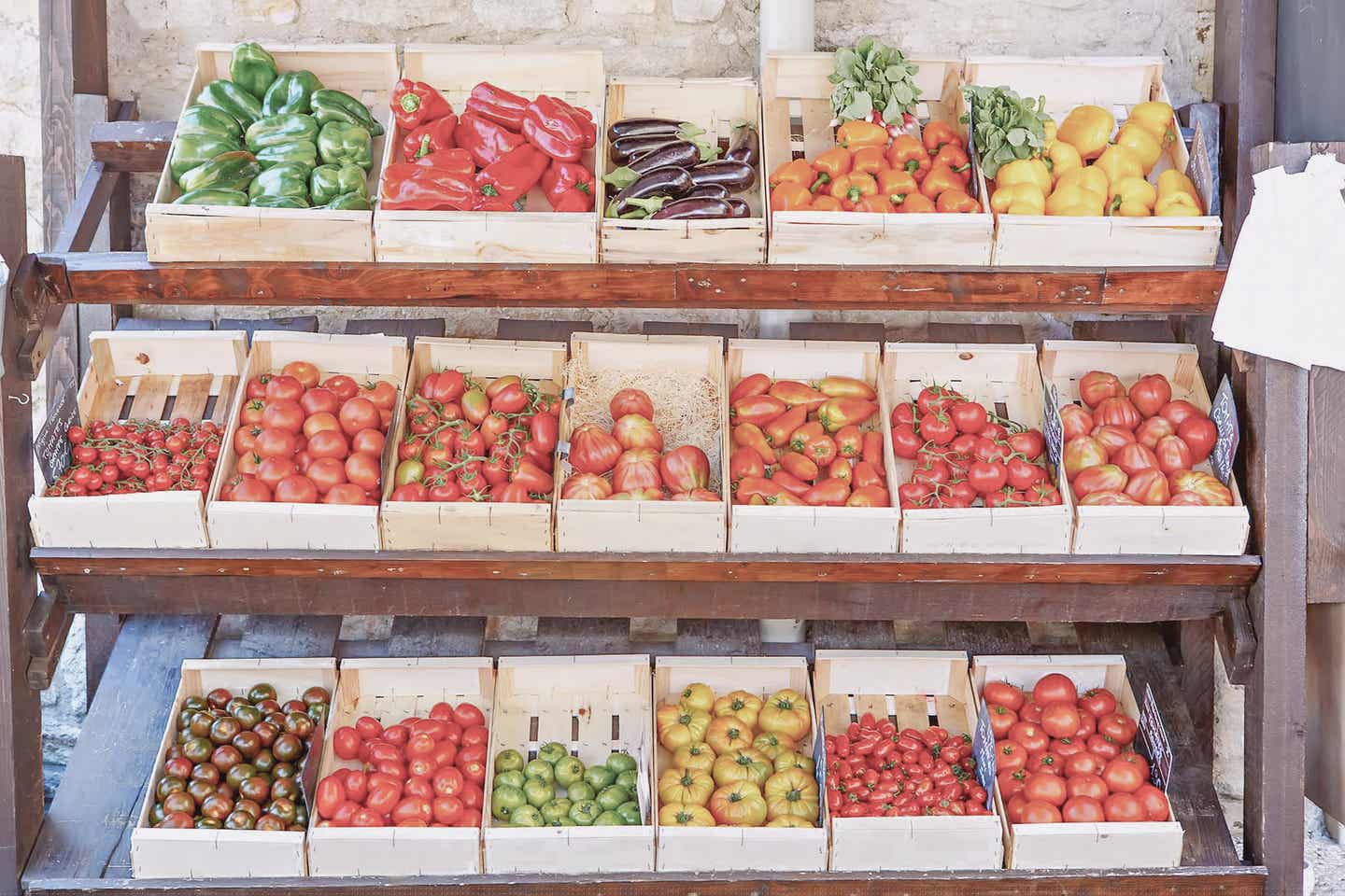 Sehenswürdigkeiten Thassos: Frisches Obst auf dem Wochenmarkt in Prinos auf Thassos