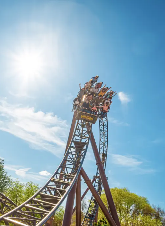Zu unserer Sommer-Auswahl Europapark Bereich Koratien mit neuer Achterbahn Voltron