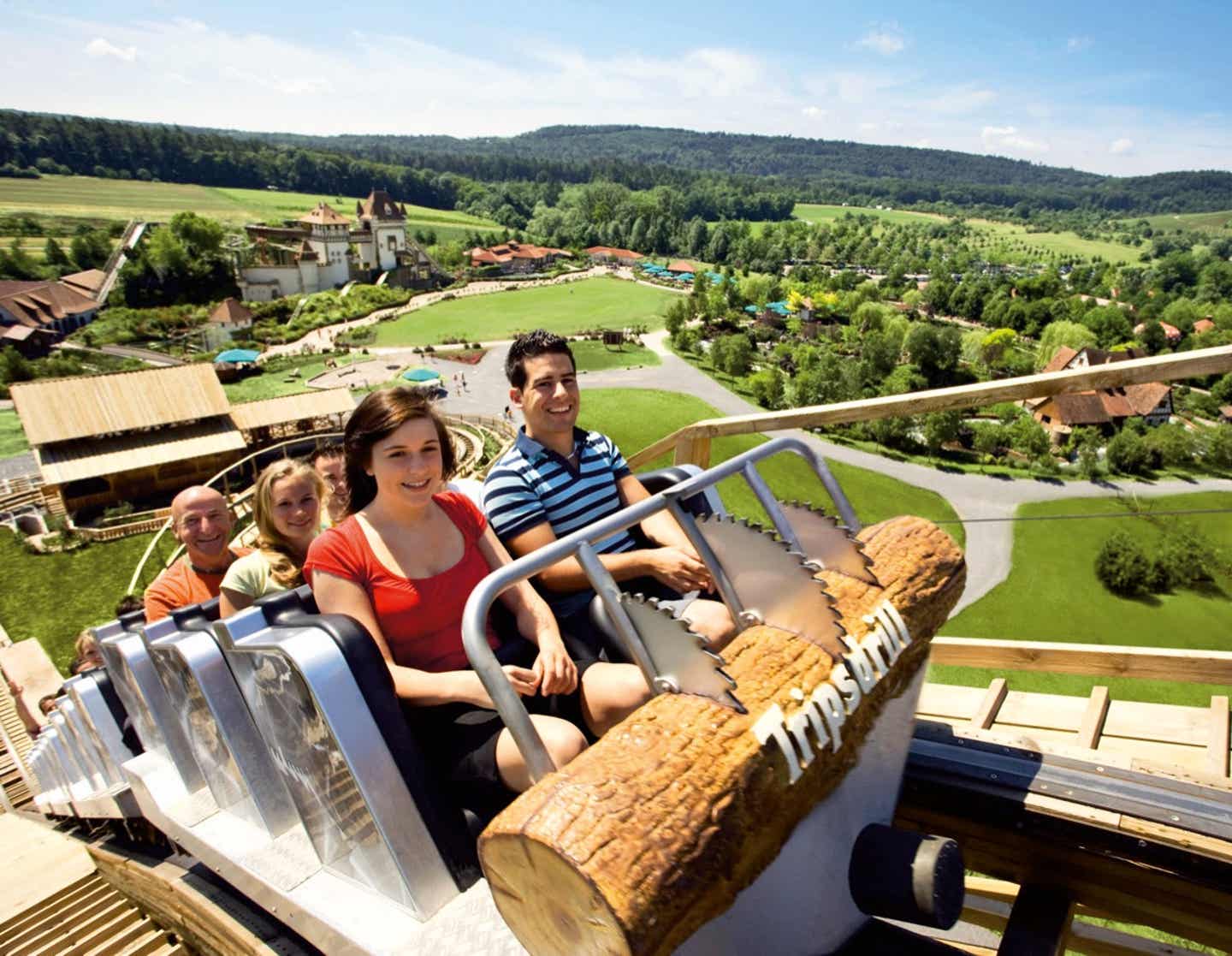 Achterbahn im Erlebnispark Tripsdrill