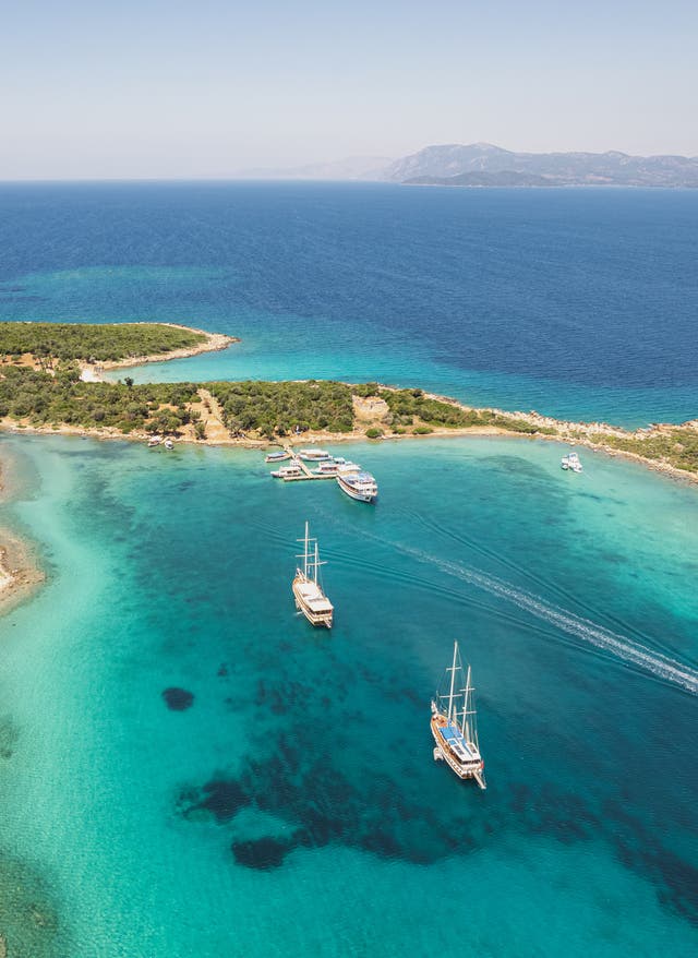 Segeln in der Türkei Segeln in der Türkei: Segelboot im Ozean